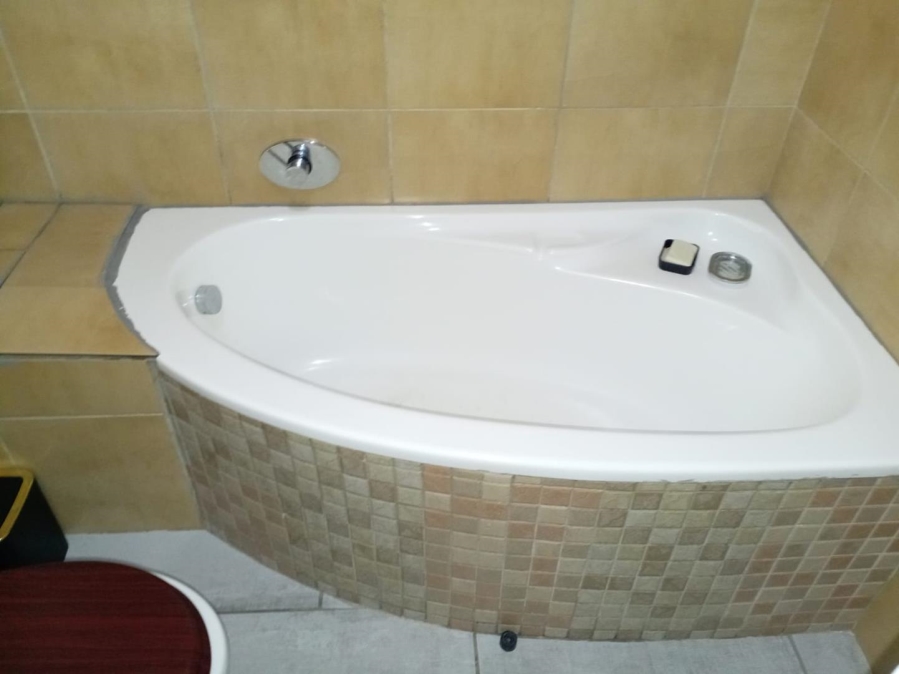 To Let 3 Bedroom Property for Rent in Idasvallei Western Cape